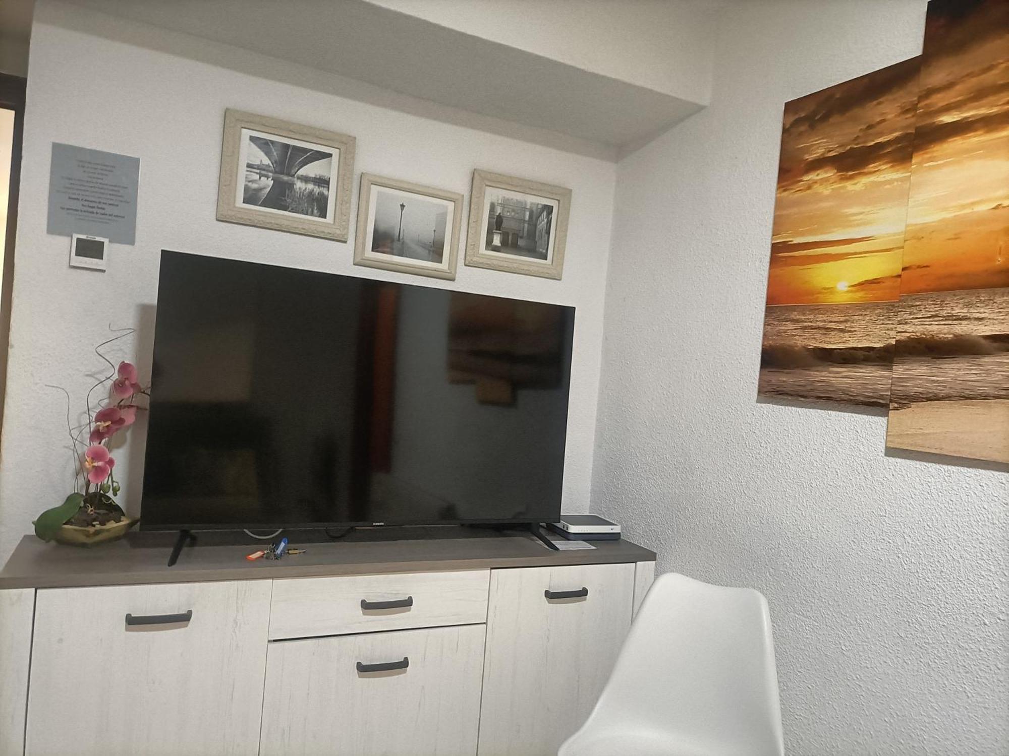 Apartamento Espacioso Frente Al Corte Ingles Con Plaza De Garaje Gratis - Vu75 Salamanca Exterior foto